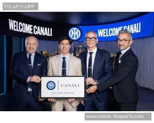 米兰老板卡迪纳莱亲临米兰内洛现场观战激烈米兰德比盛况